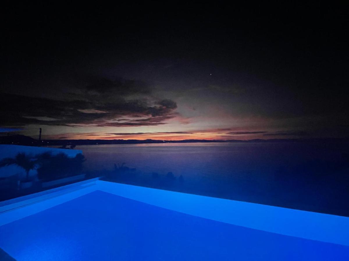 Epic Suites Bohol Adults Only Dauis Extérieur photo