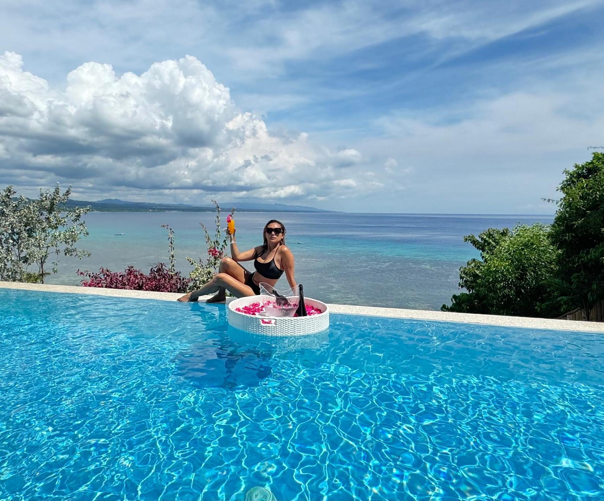 Epic Suites Bohol Adults Only Dauis Extérieur photo