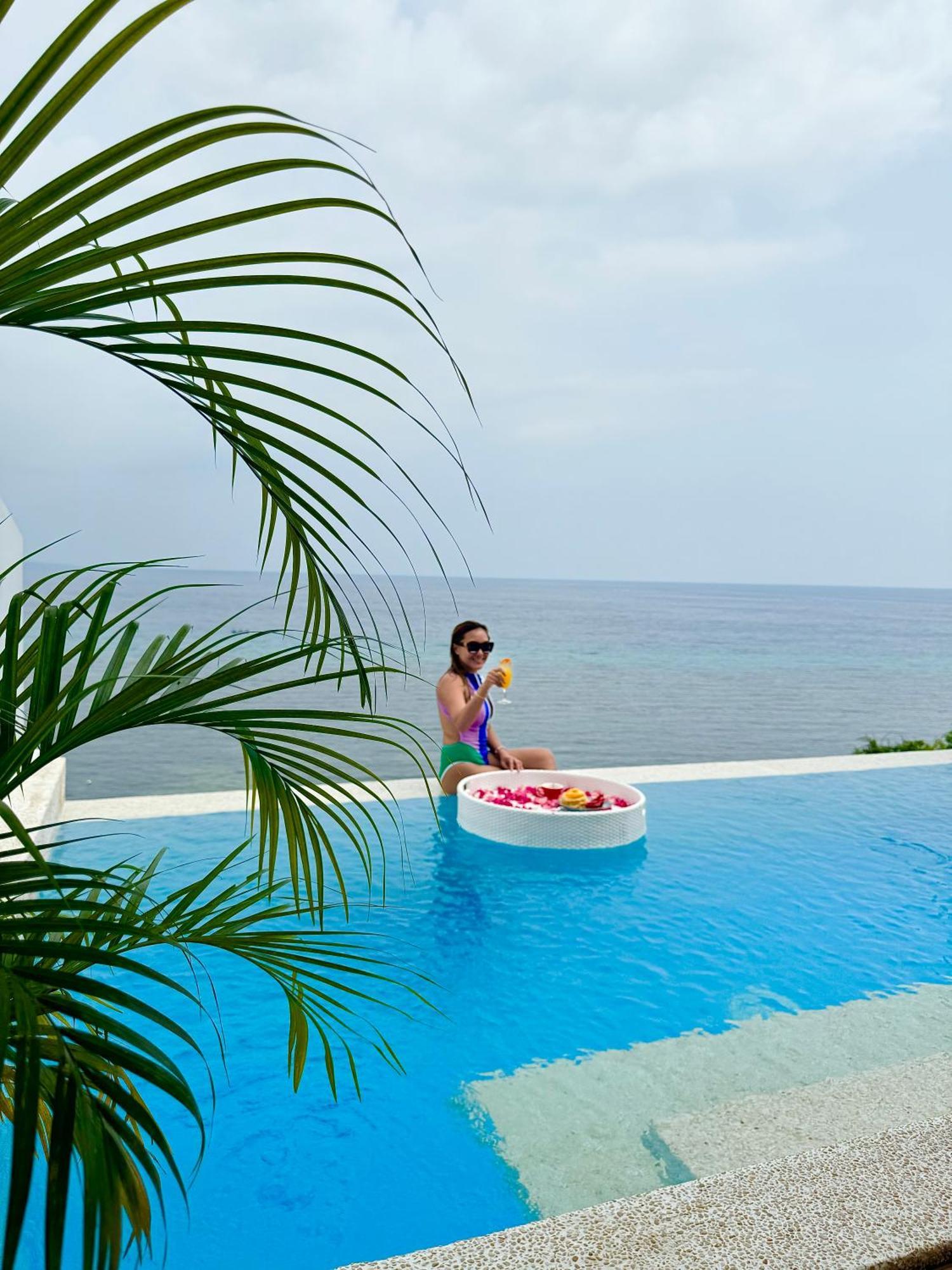 Epic Suites Bohol Adults Only Dauis Extérieur photo
